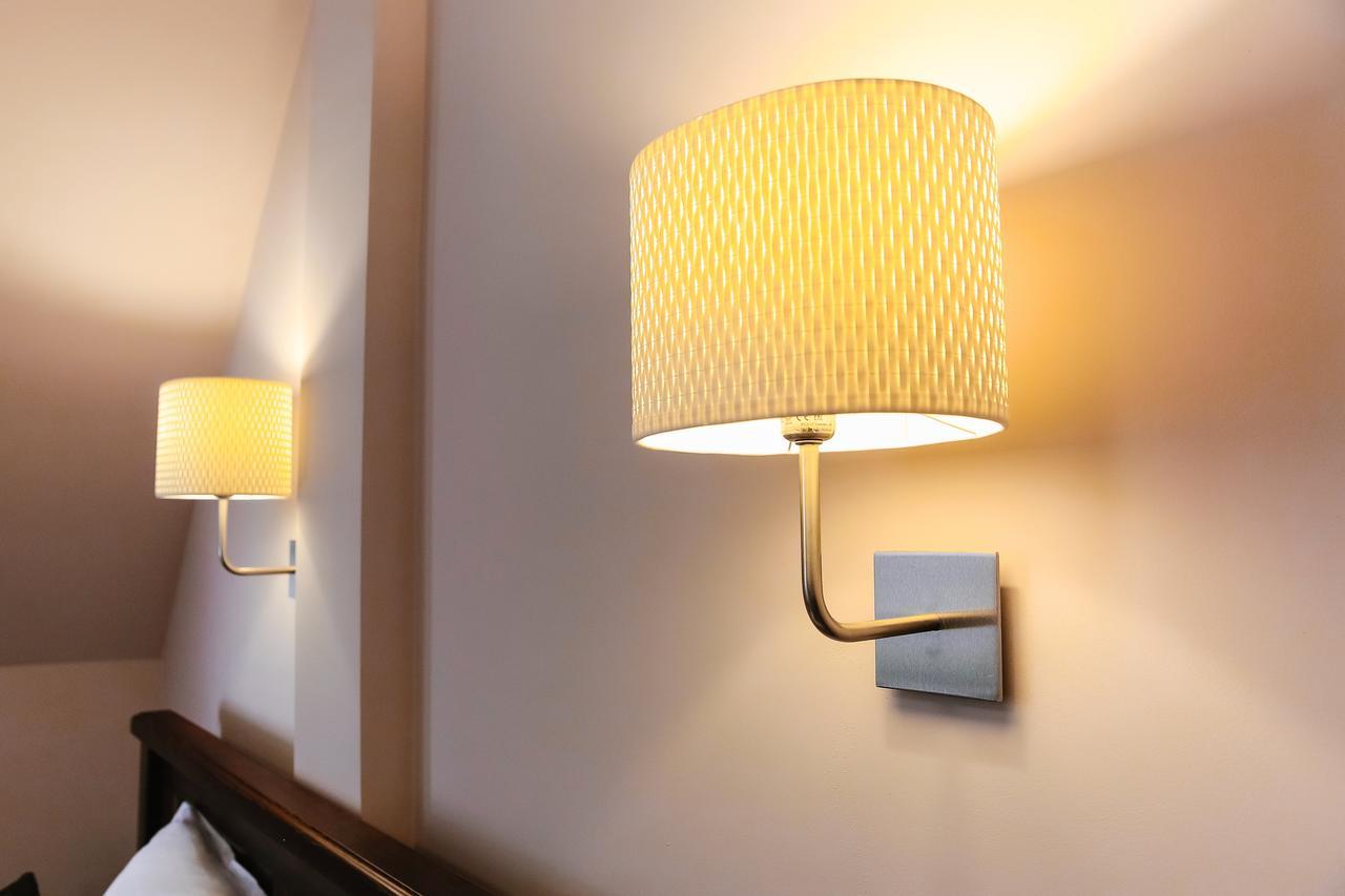 Dvin Hotel Pavlodar Bagian luar foto